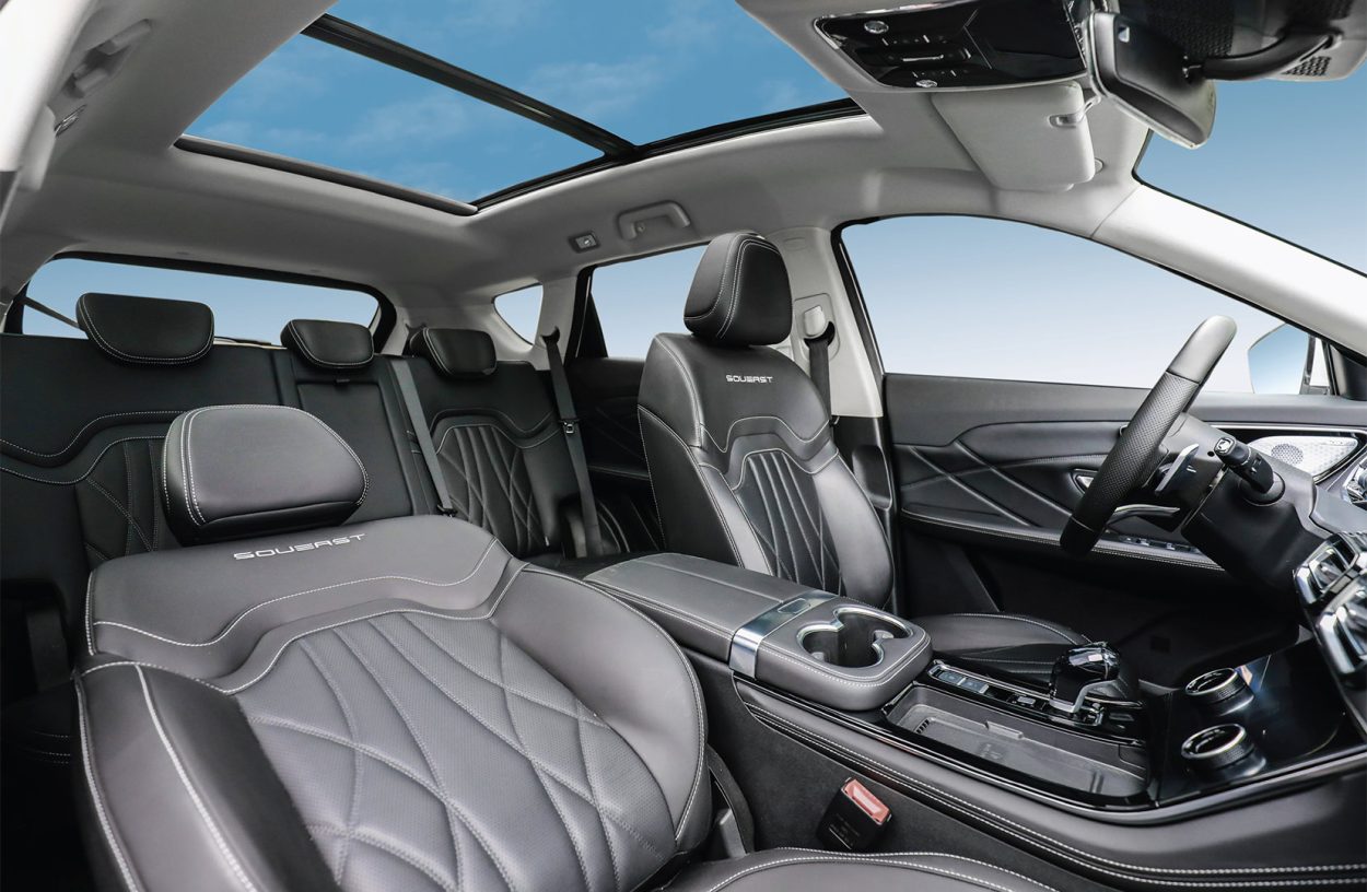 Soueast S07 Interior