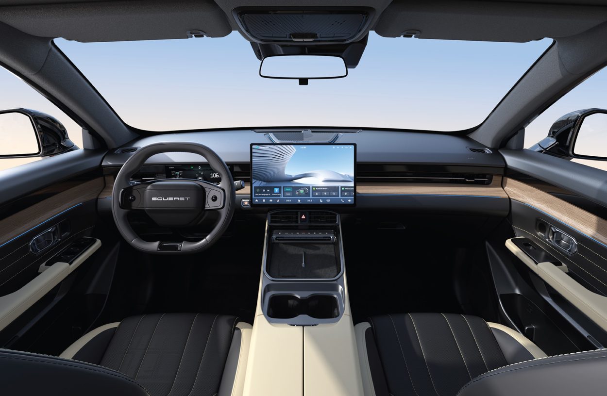 Soueast S06 Interior